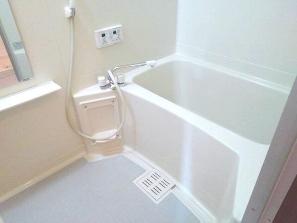 サンヒルズBの物件内観写真